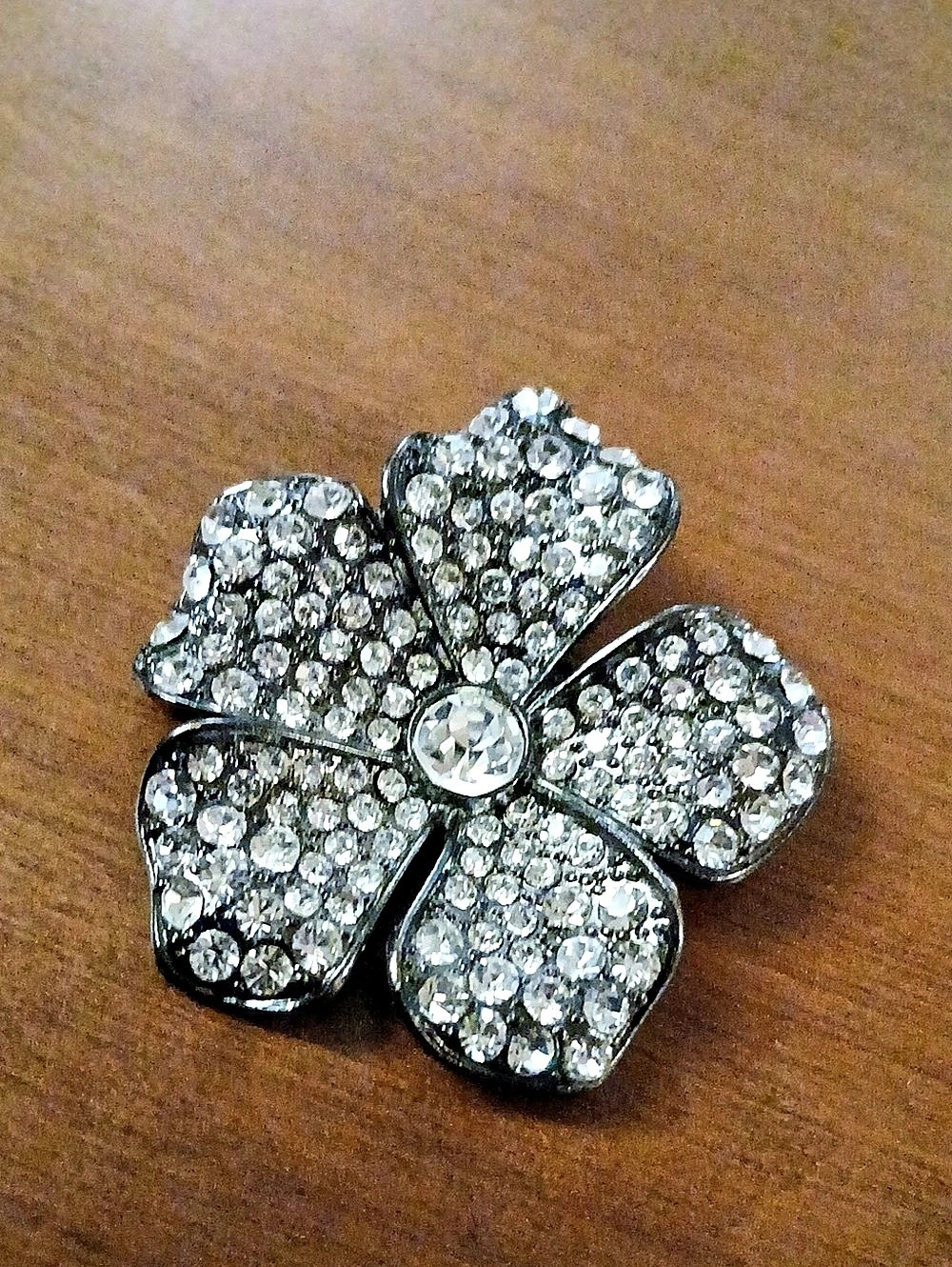 Vintage Rhinestone Flower Brooch in Silver Like New 2"